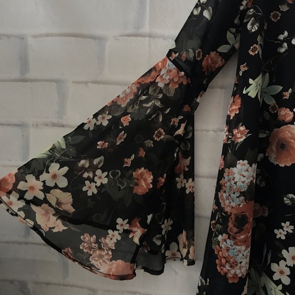 Lulu’s | floral collar dress - Picture 5 of 8